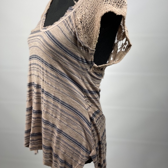 Language Tank, Boho - Picture 3 of 4